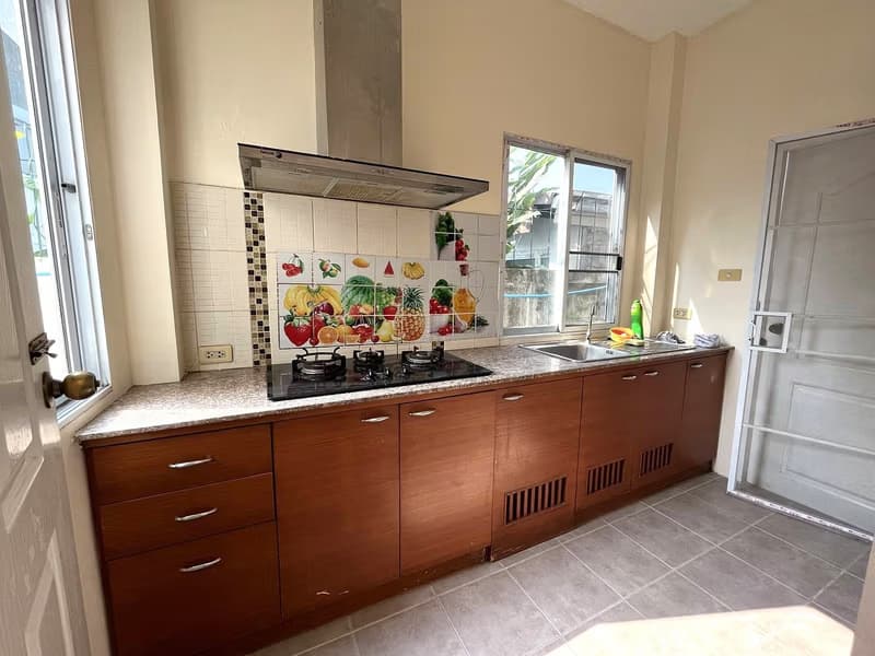 2 Bed House for Rent in San Sai