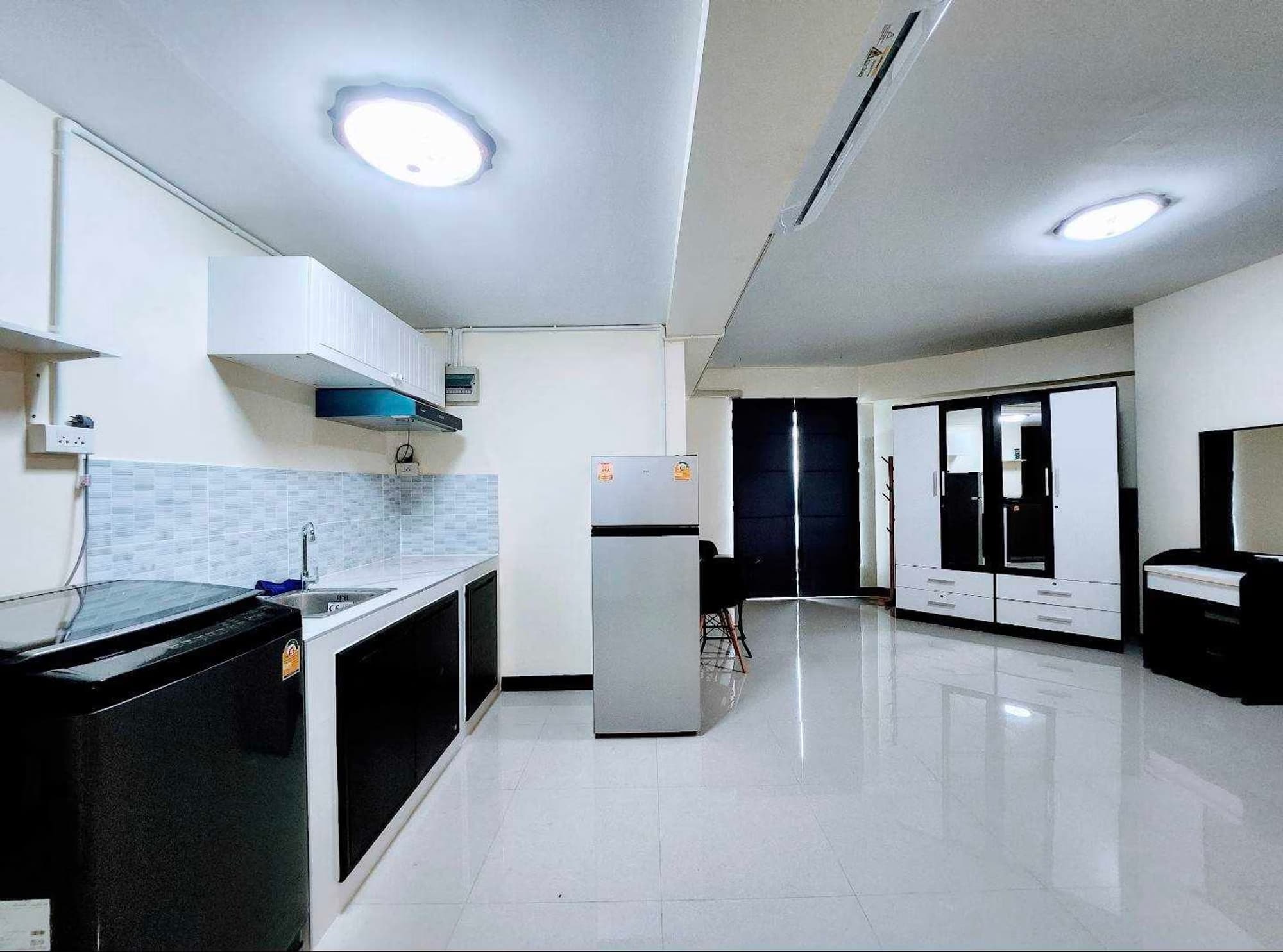 undefined Bed Condo for Sale in Bang Na - Image 3