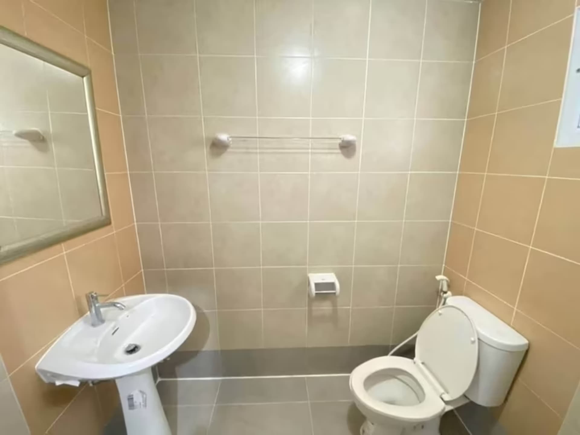 3 Bedroom House for Rent/Sale in San Kamphaeng - Image 14
