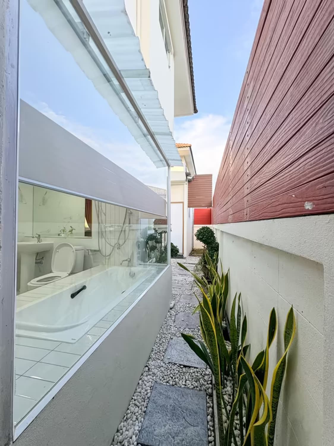3 Bedroom House - Image 6