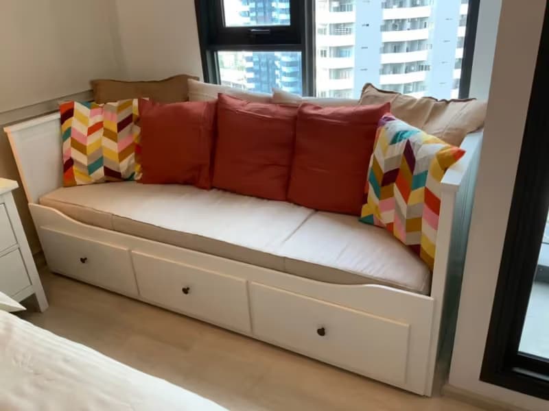 1 Bedroom Condo