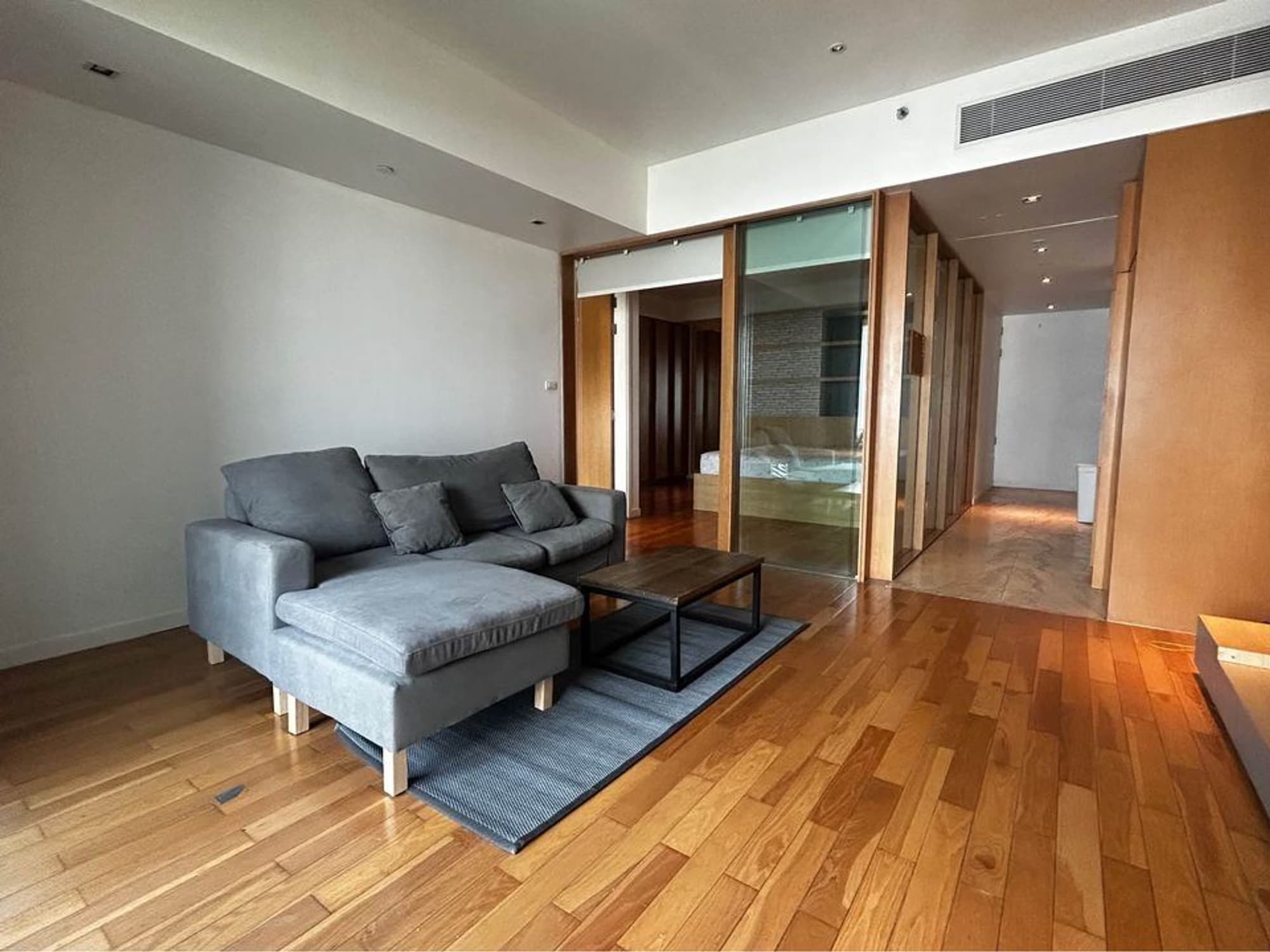 1 Bed condo for Rent  near undefined - Image 2