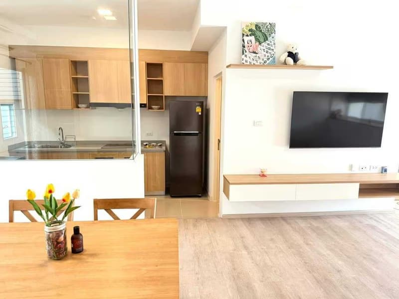 3 Bed Townhouse for Rent in Prawet