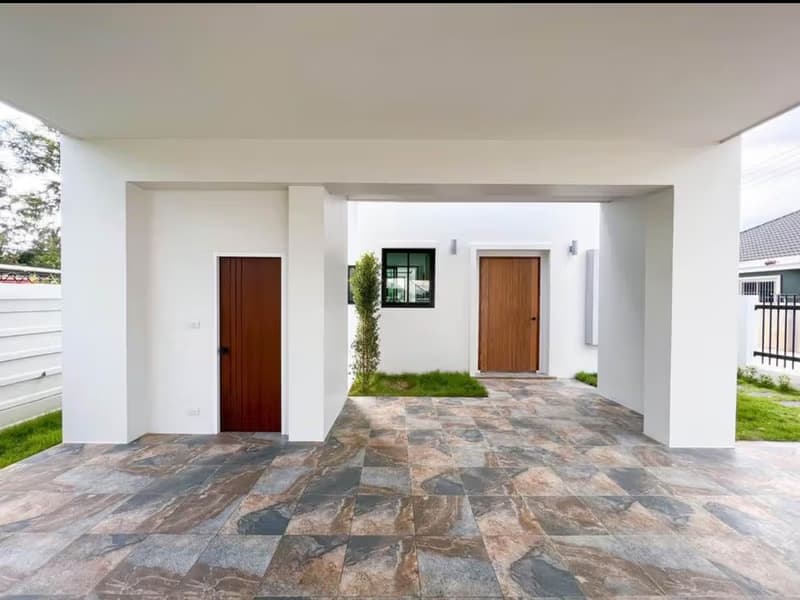 3 Bed House for Rent in Saraphi