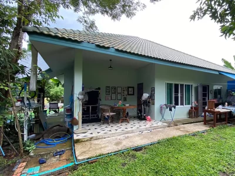 2 Bedroom House