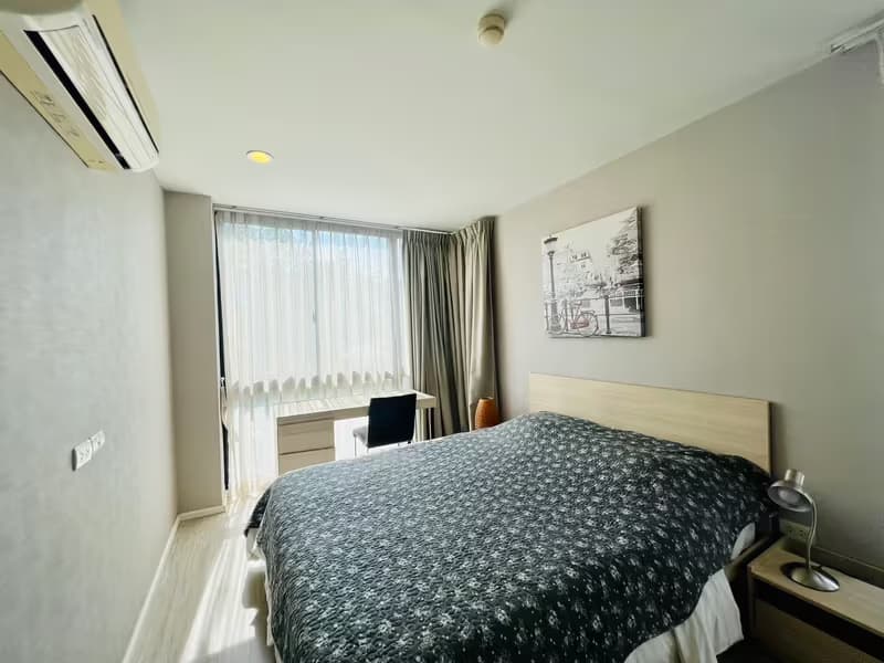 1 Bedroom Condo