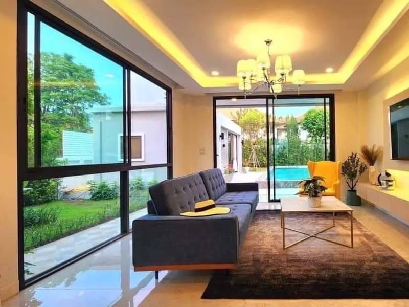 5 Bed House for Rent and Sale in San Sai District