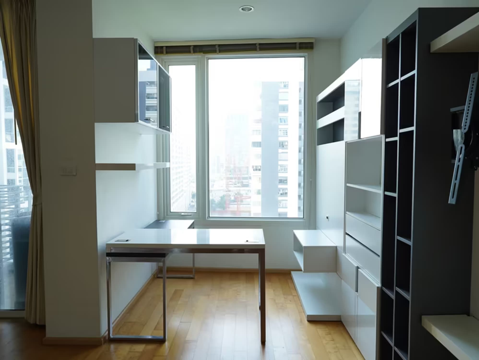  Villa Ratchatewi - 1 Bed Condo for Sale *VILL5453 - Image 2