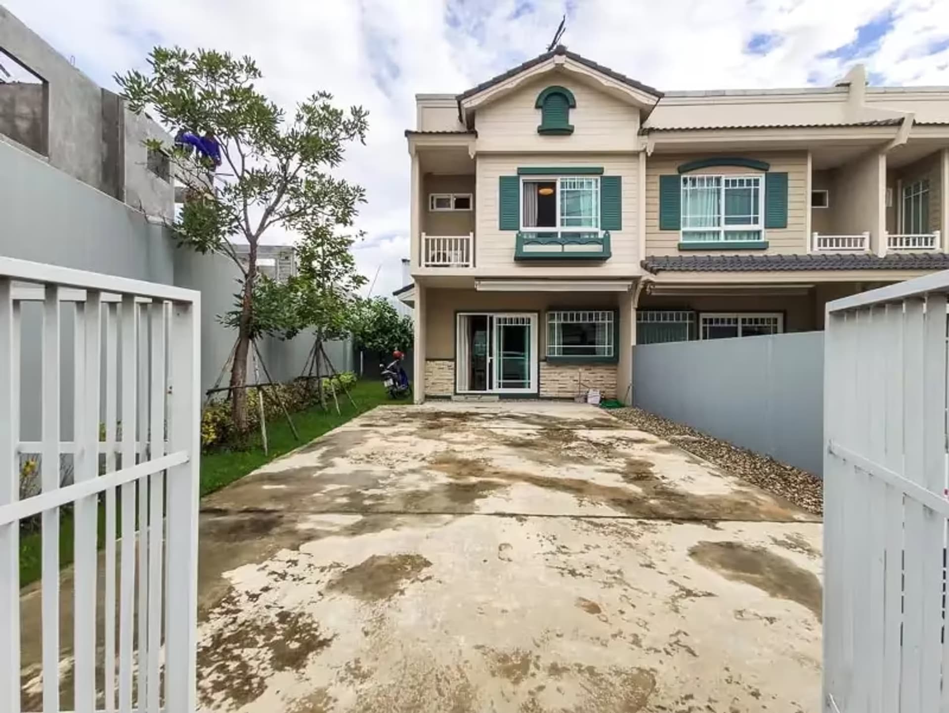 2 Bedroom House - Image 21