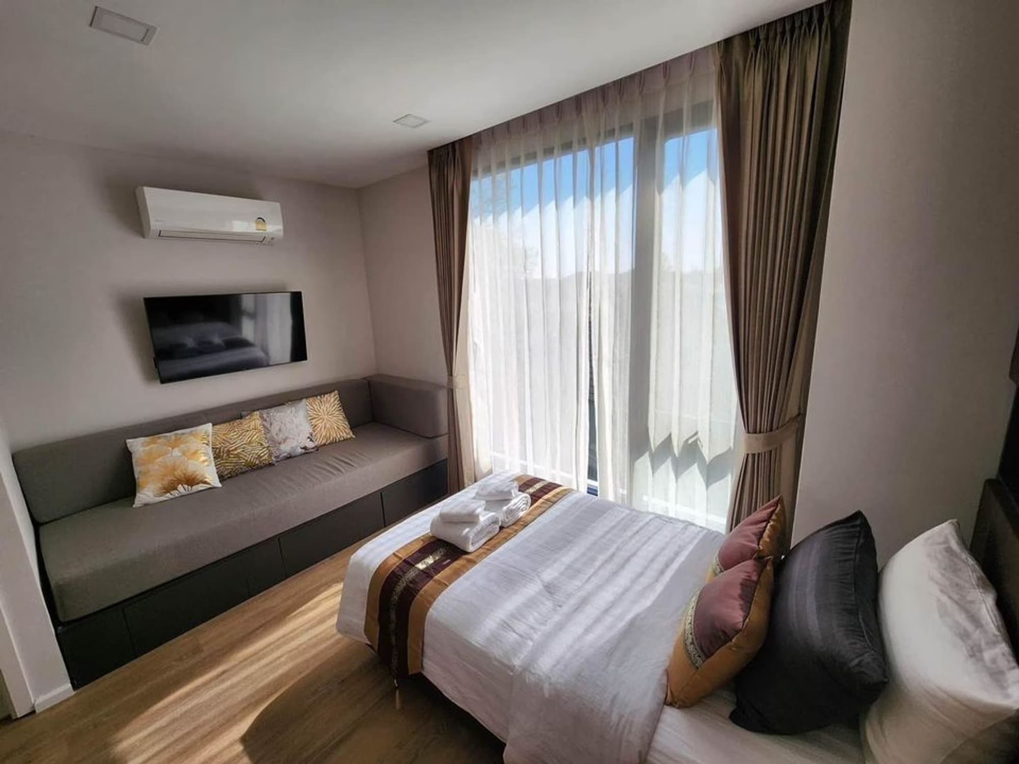 Condo for Rent at Starhill Condo - Image 13