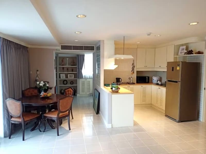 2 Bed Condo for Sale in Watthana