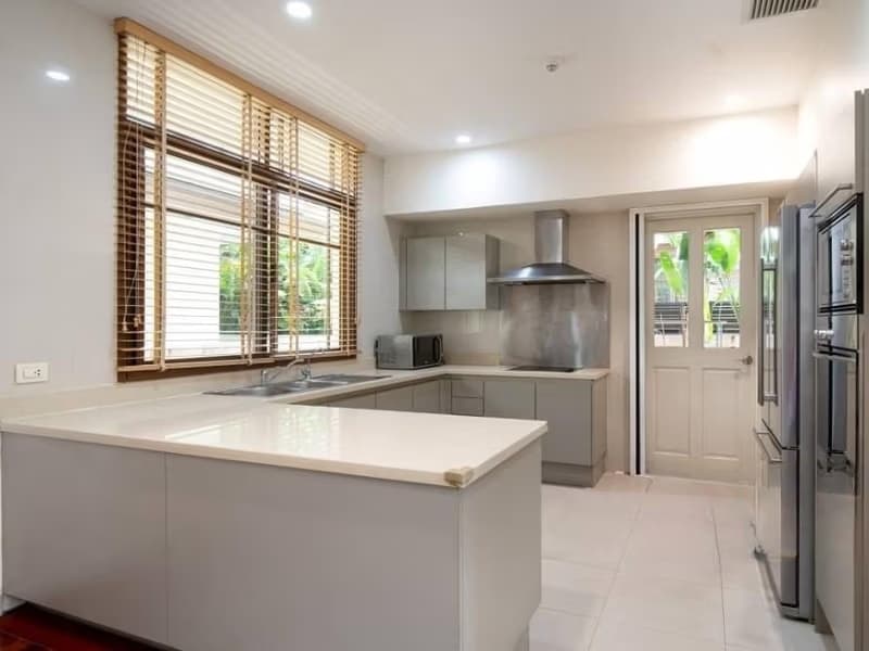 4 Bed House for Rent and Sale in Watthana