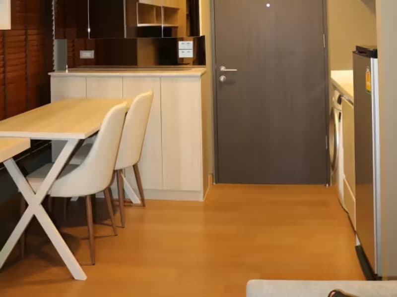 1 Bedroom Condo