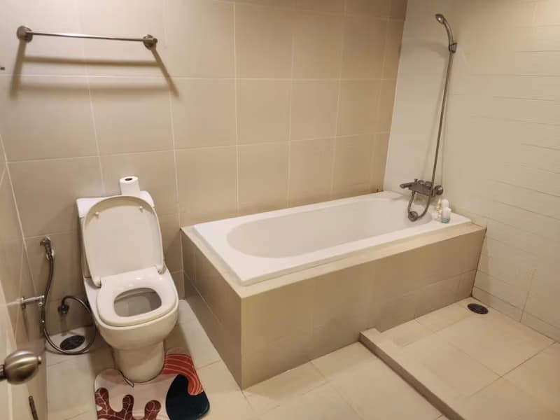 2 Bed Condo for Rent in Huai Khwang