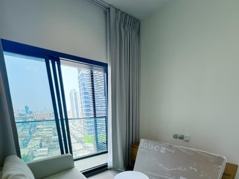 1 Bed Condo for Rent in undefined
