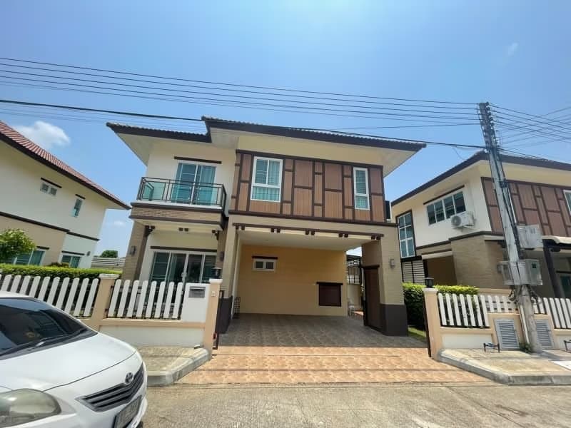 3 Bed House for Rent in San Kamphaeng