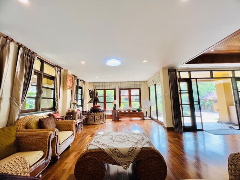 4 Bed House for Sale in Mueang Chiang Mai