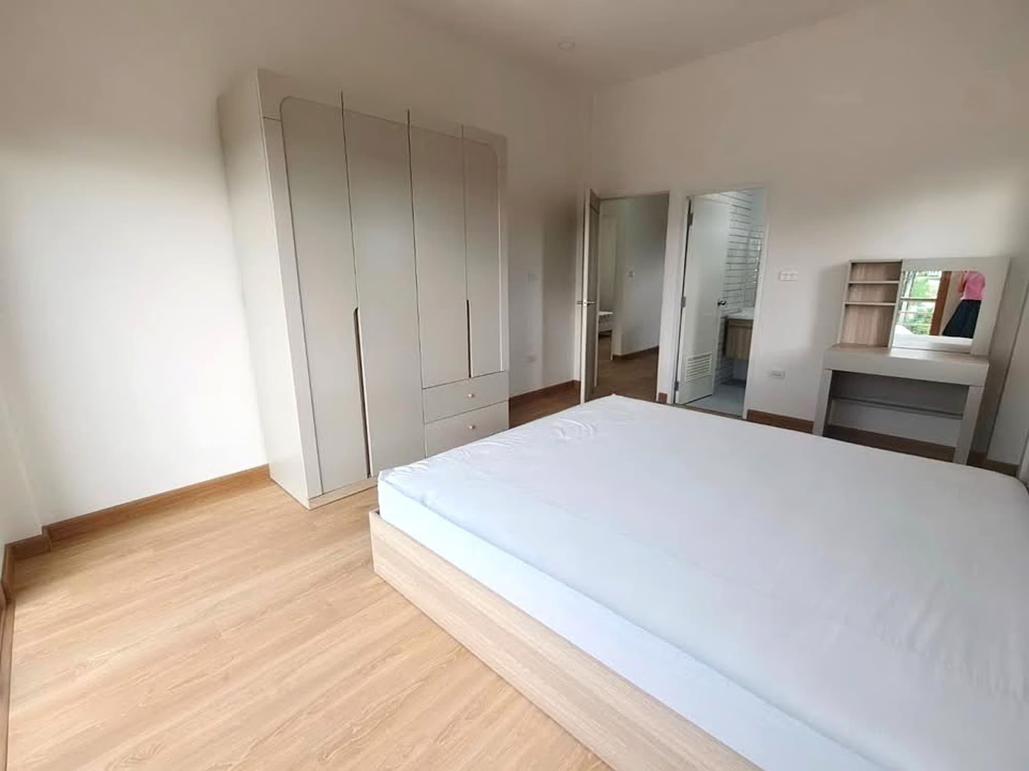 3 Bed House for Rent in Hang Dong District - Image 8