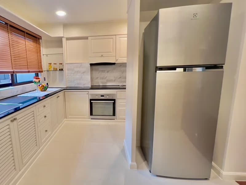 2 Bedroom Condo