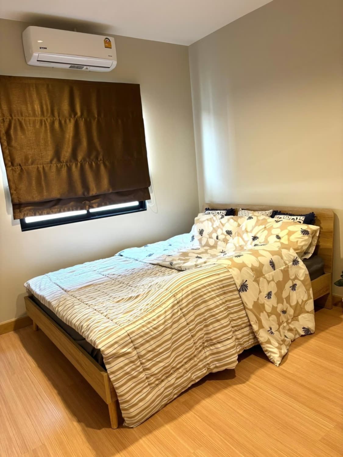 4 Bed House for Rent in Saraphi - Image 5