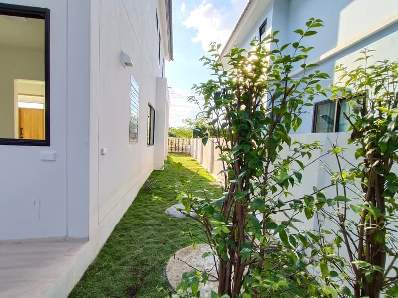 4 Bed House for Sale in San Sai District