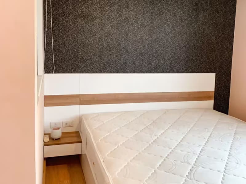 1 Bedroom Condo