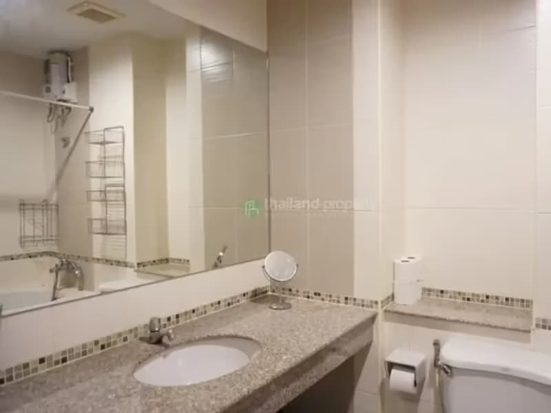 2 Bedroom Condo
