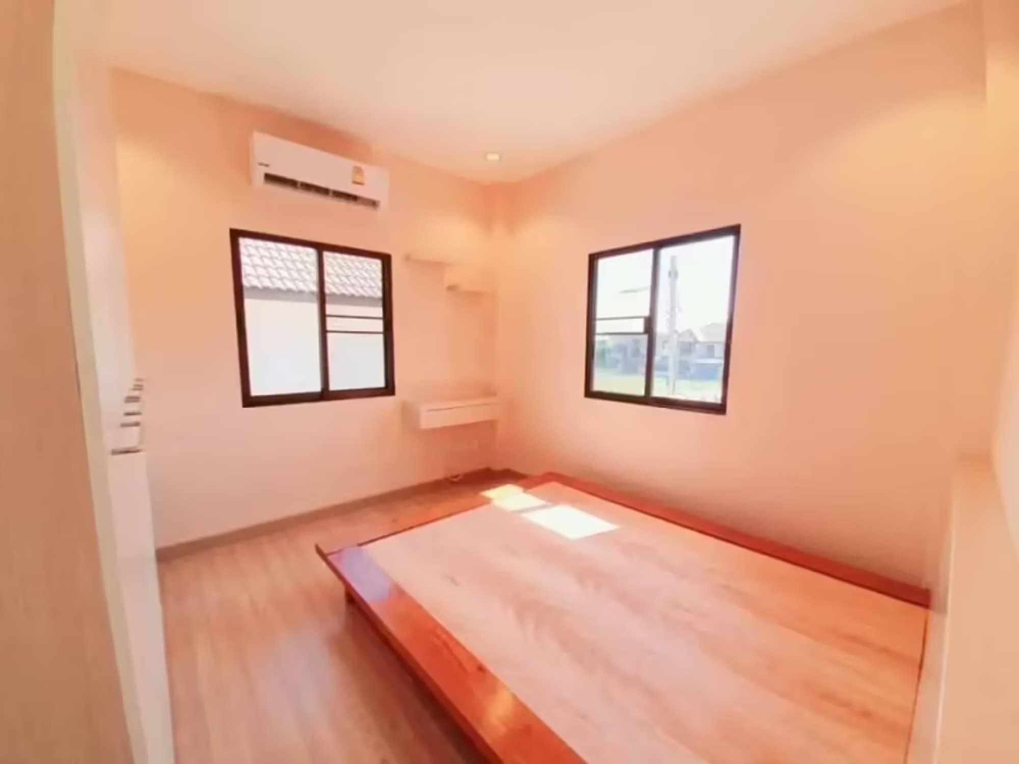 3 Bedroom House - Image 8