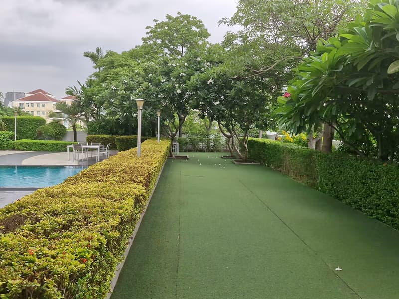 3 Bed Condo for Rent in Watthana