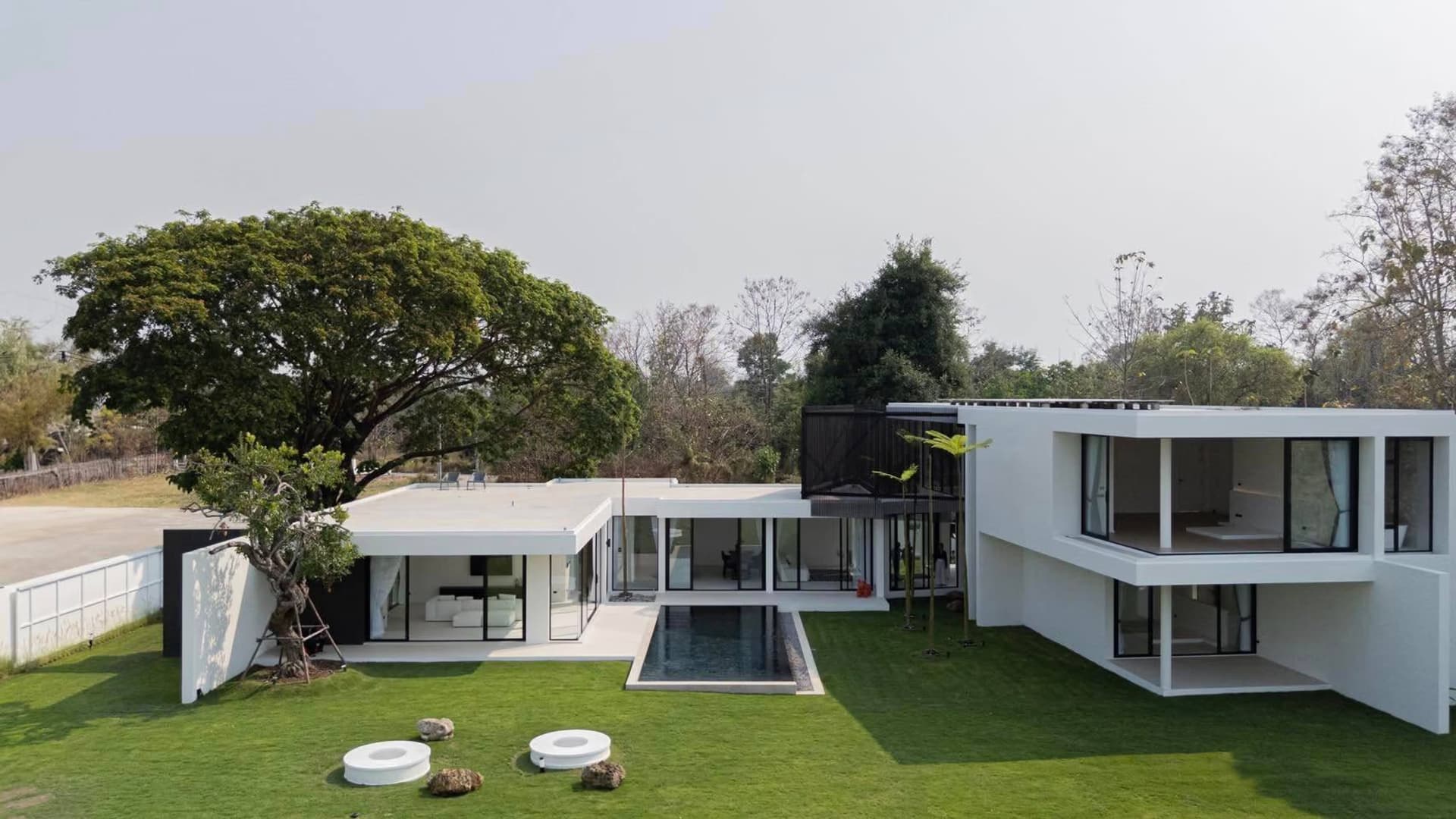4 Bed House for Sale in Hang Dong District - Image 1