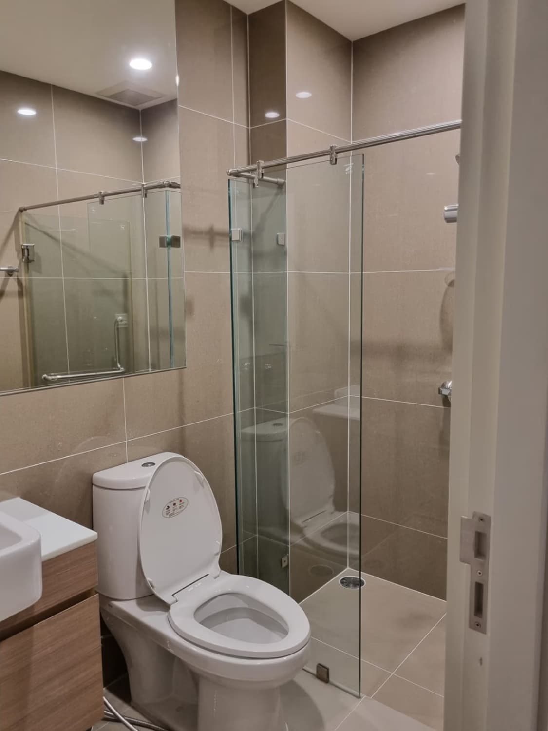 1 ห้องนอน คอนโด สำหรับ ขาย ใน Huai Khwang - Image 6