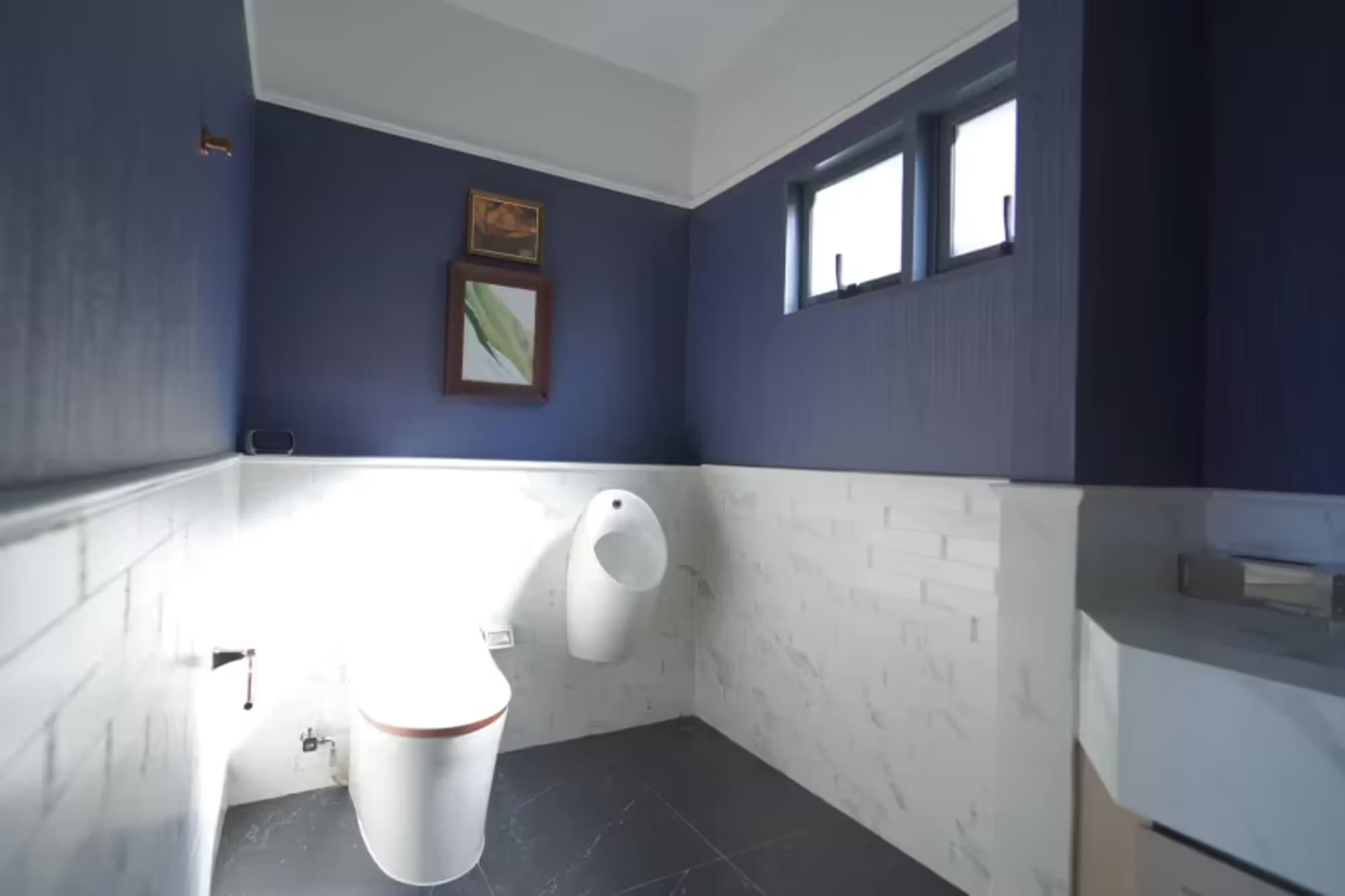 5 Bedroom House - Image 23