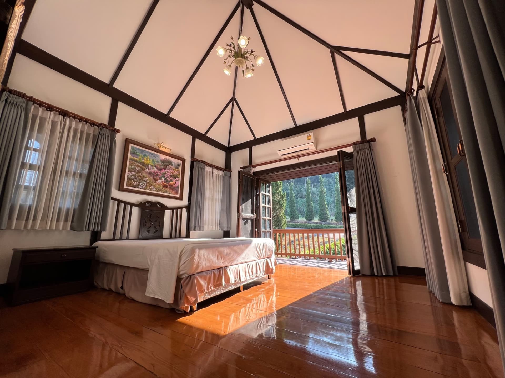3 Bedroom House - Image 13