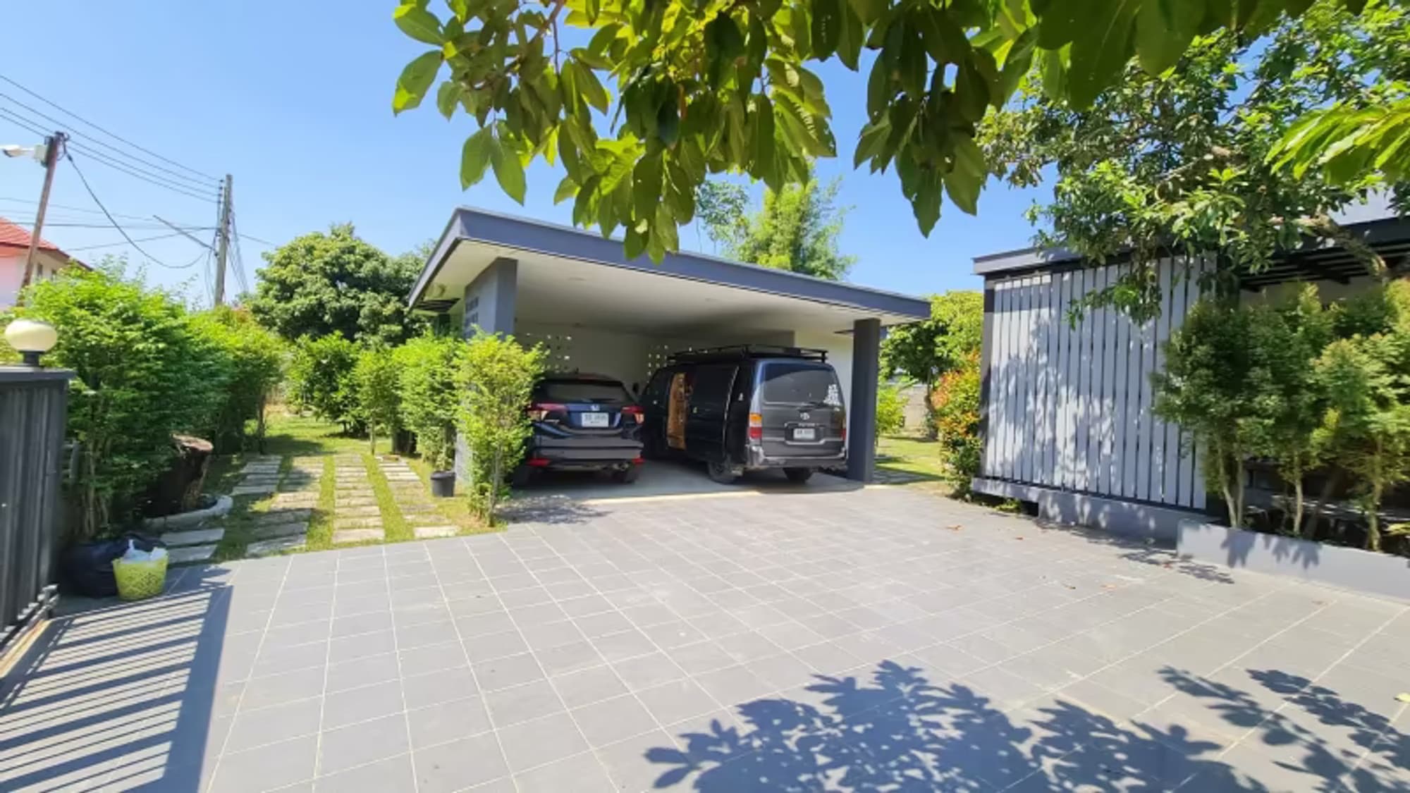 1 Bedroom House - Image 8