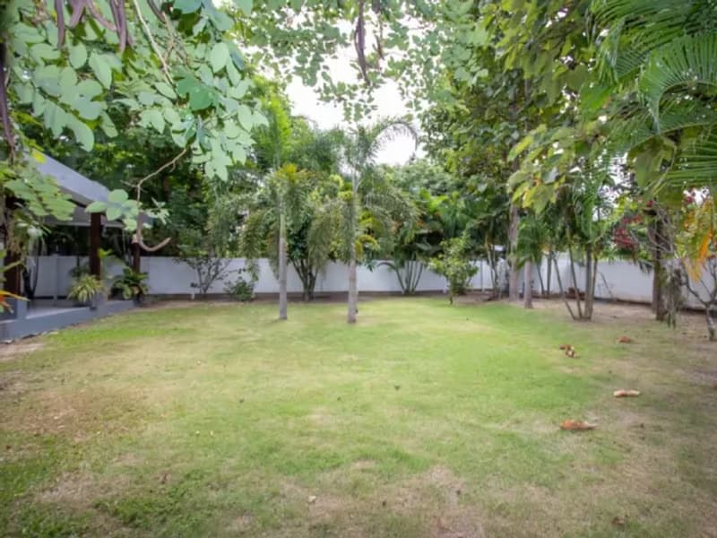 detached_house