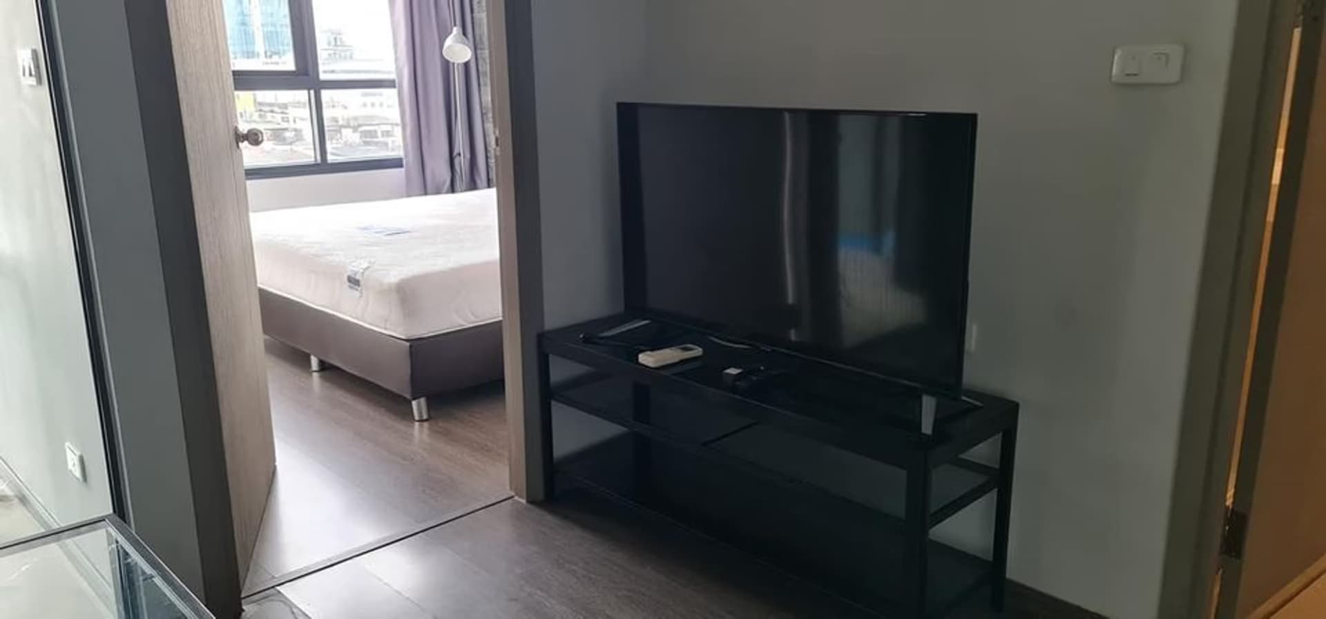 1 Bed Condo for Rent and Sale in Phra Khanong - Image 2
