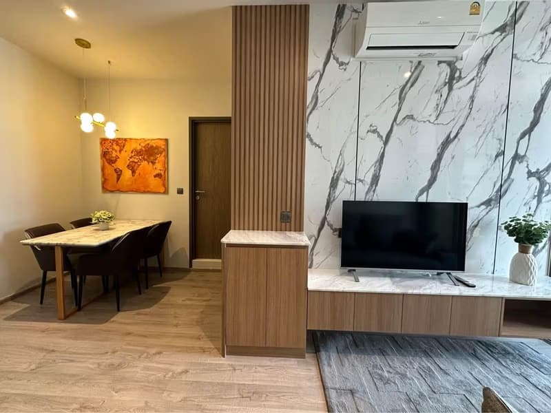 Condo for Rent at Rhythm Ekkamai Estate
