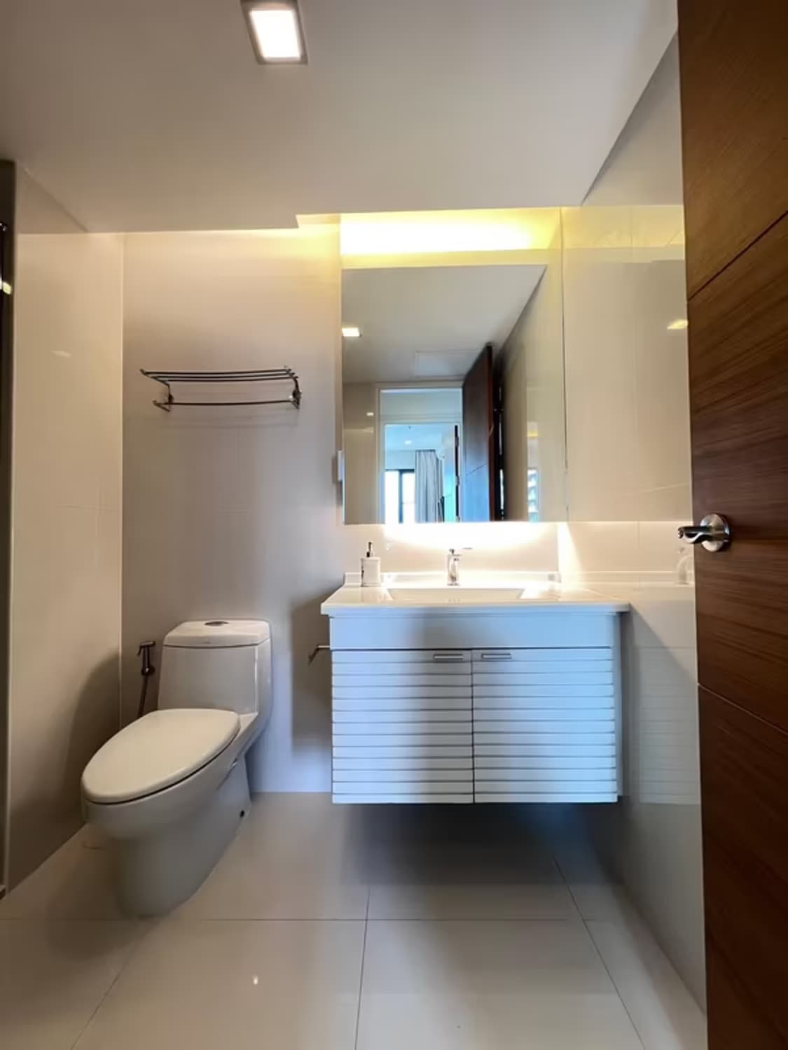 1 Bedroom Condo - Image 3