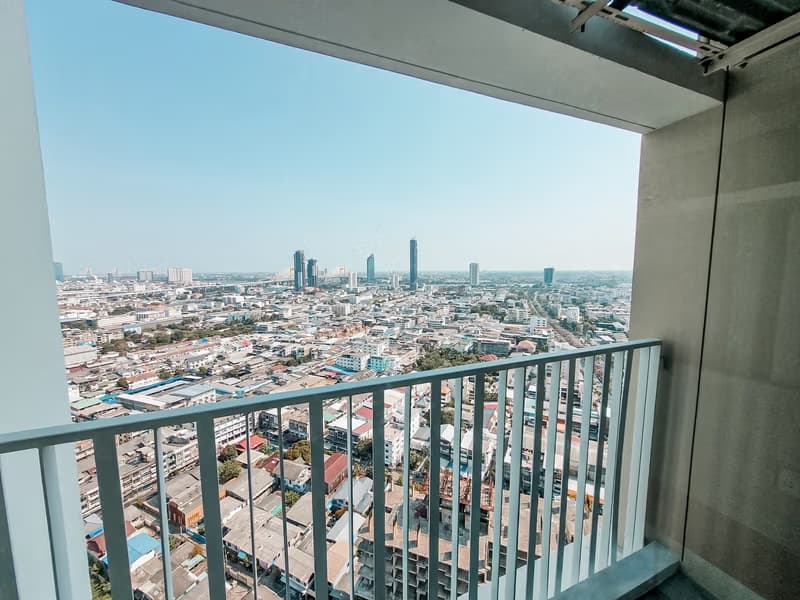 1 Bed Condo for Sale in Bang Kho Laem