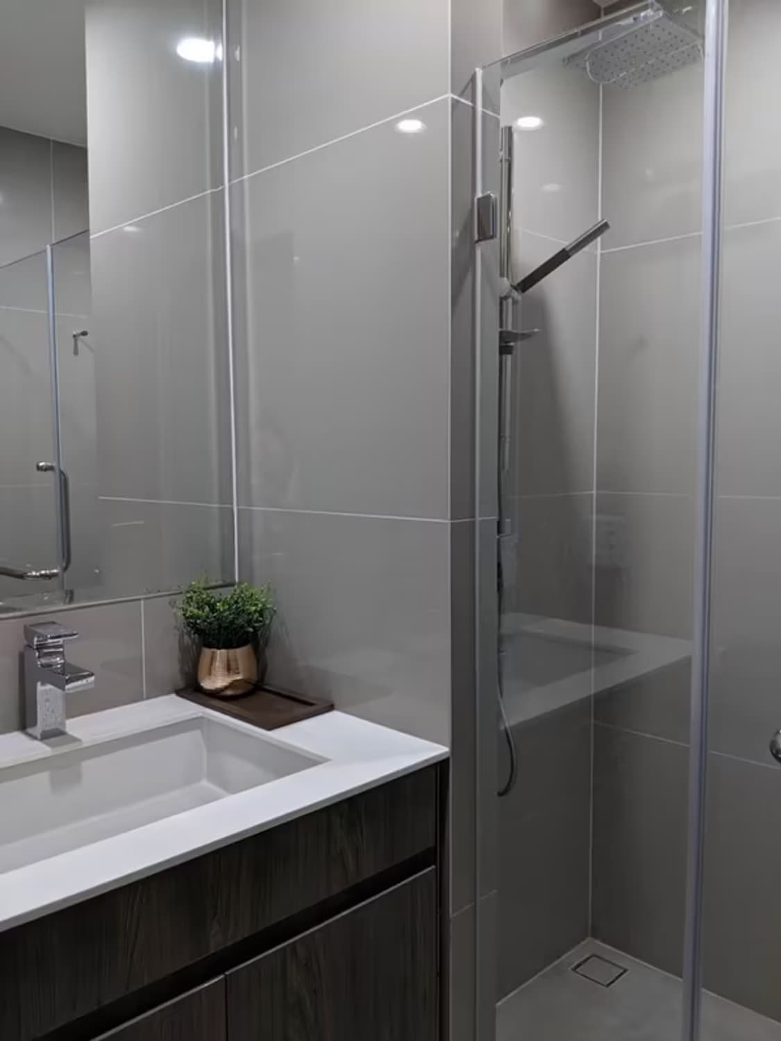 Condo for Sale, Sale w/Tenant, Rented at Ideo Mobi Asoke - Image 7