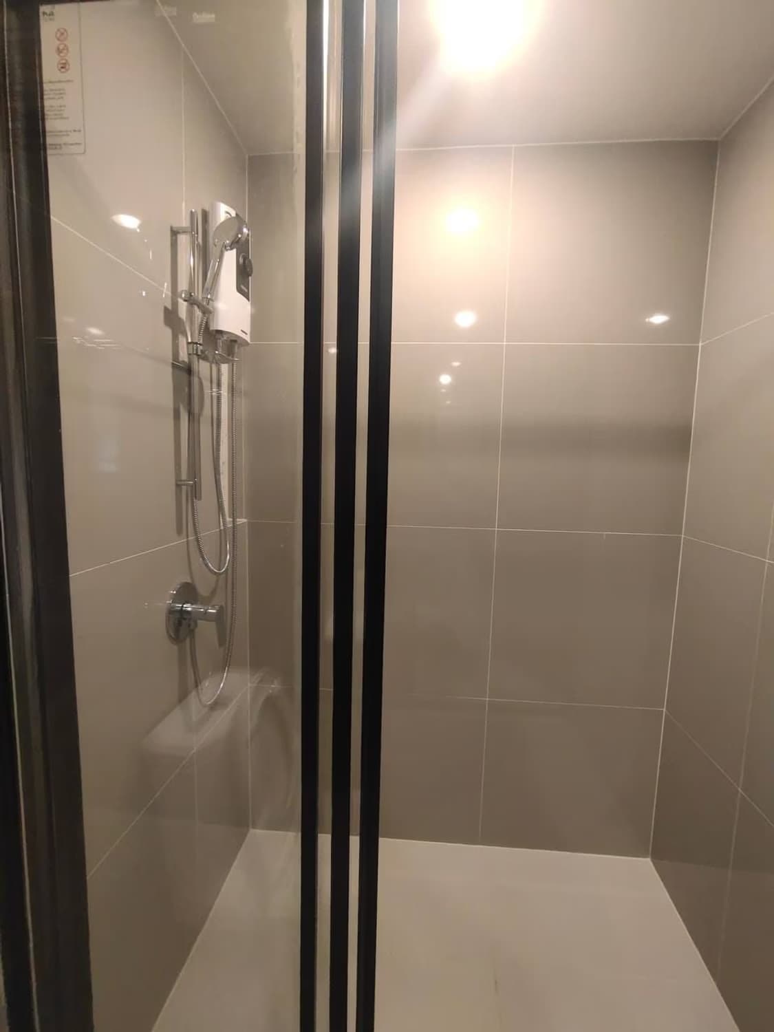 1 Bedroom Condo - Image 6
