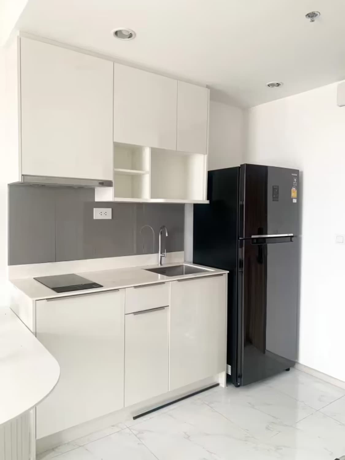 2 Bedroom Condo - Image 6