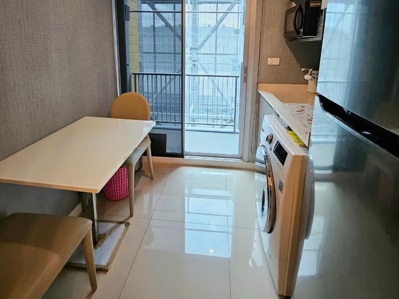 1 Bed Condo for Sale in Phra Khanong
