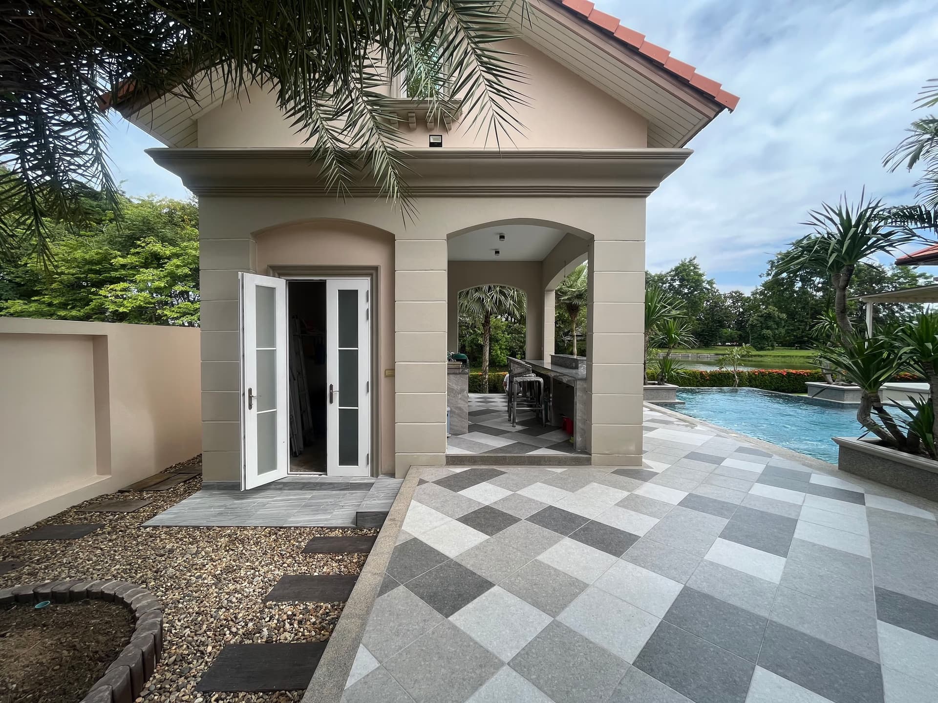 Luxury Pool Villa Next To Lake in Summit Green Valley - Image 15
