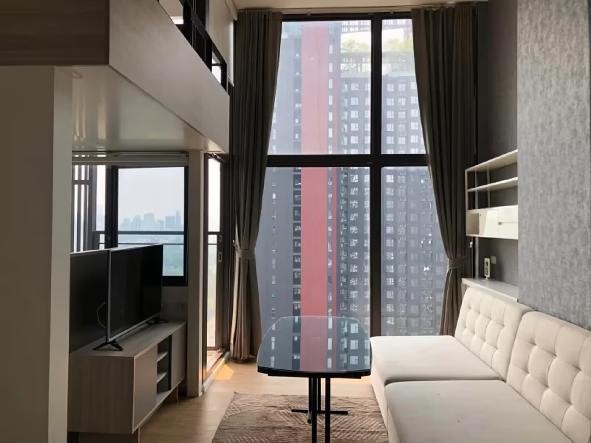  Chewathai Residence Asoke - 1 Bed Condo for Rent *CHEW4245 - Image 1
