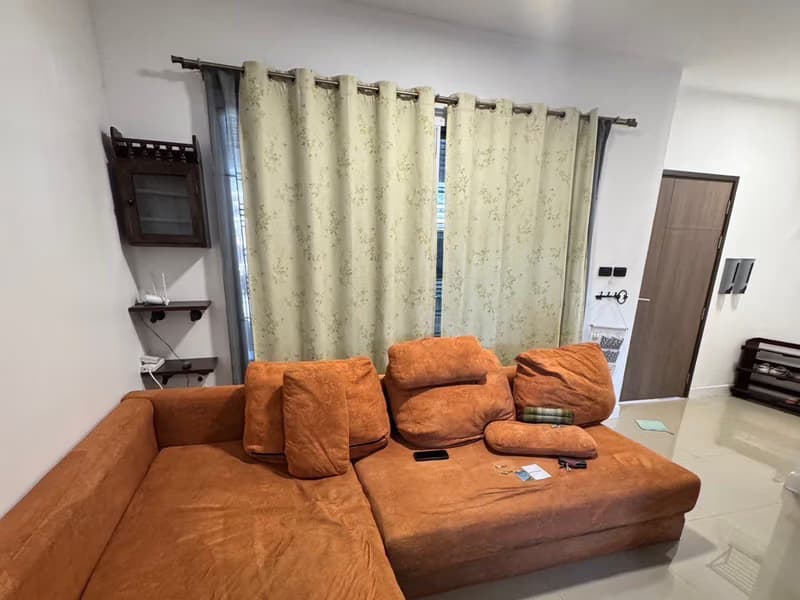 3 Bed Townhouse for Rent in Prawet