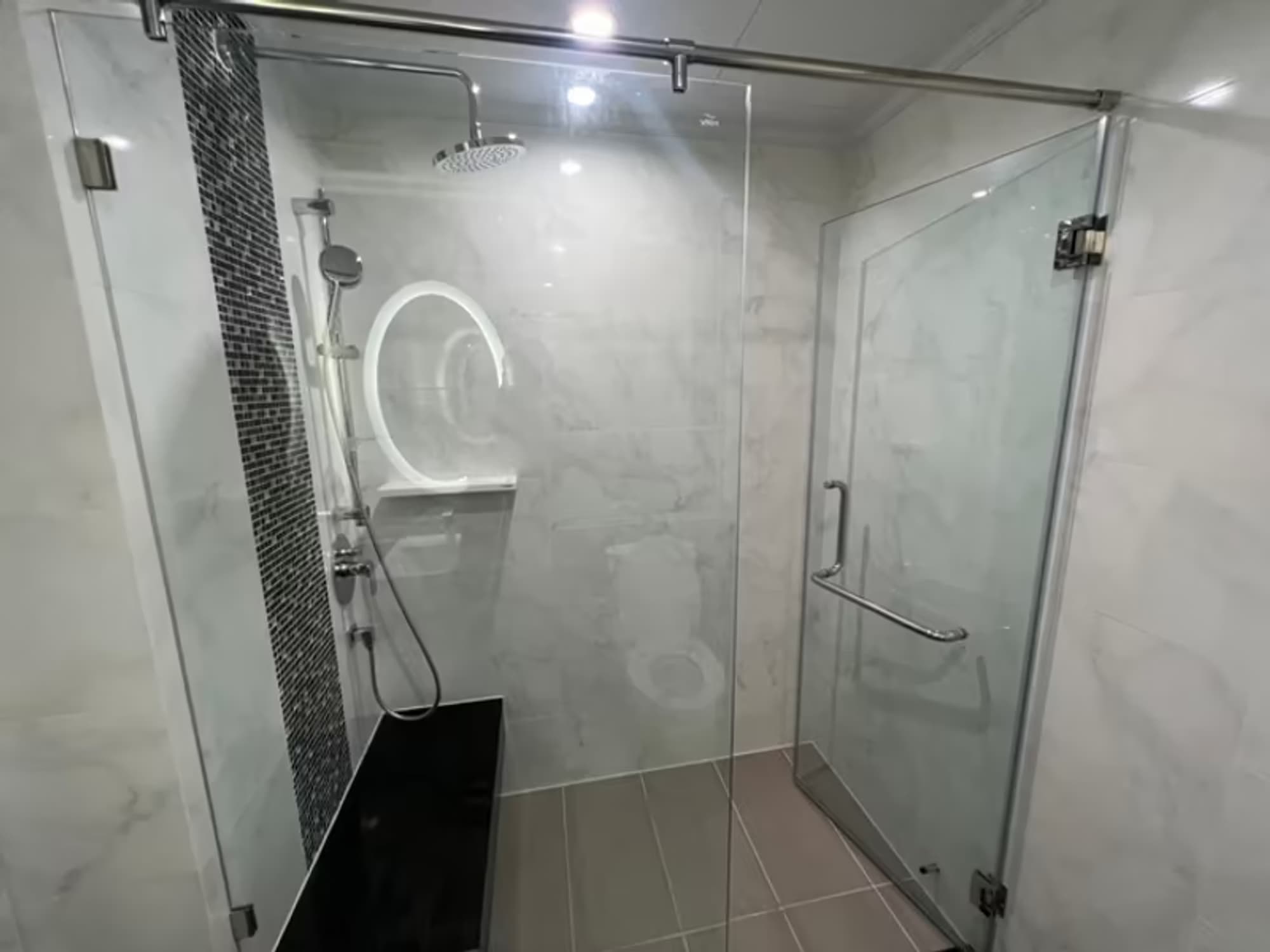  - Image 7