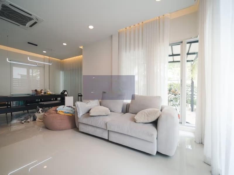House for Rent, Sale w/Tenant at Grand Bangkok Boulevard Rama 9 - Srinakarin