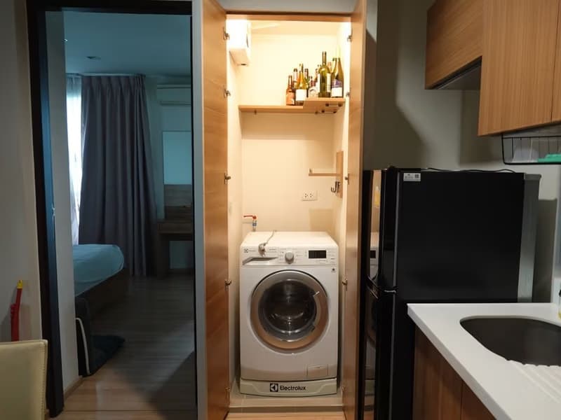 1 Bed Condo for Rent in Sathon