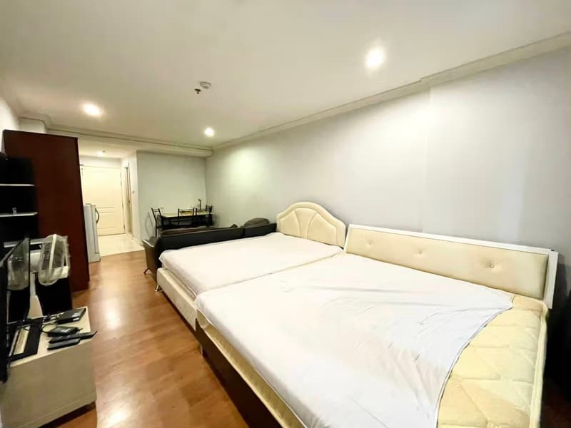 1 Bed Condo for Rent in Watthana